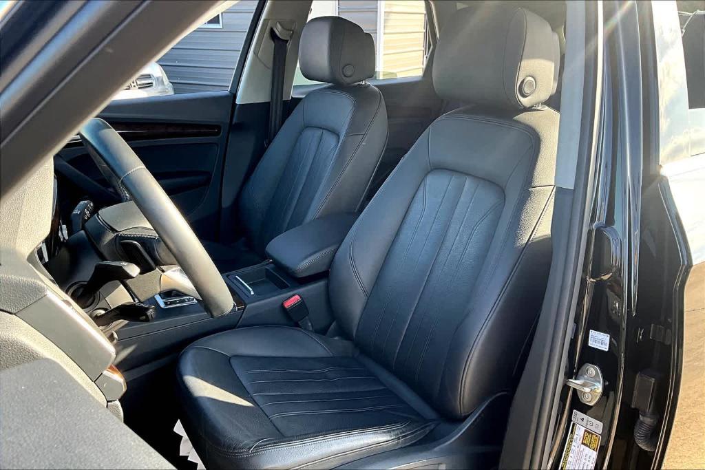 used 2020 Audi Q5 car, priced at $20,600