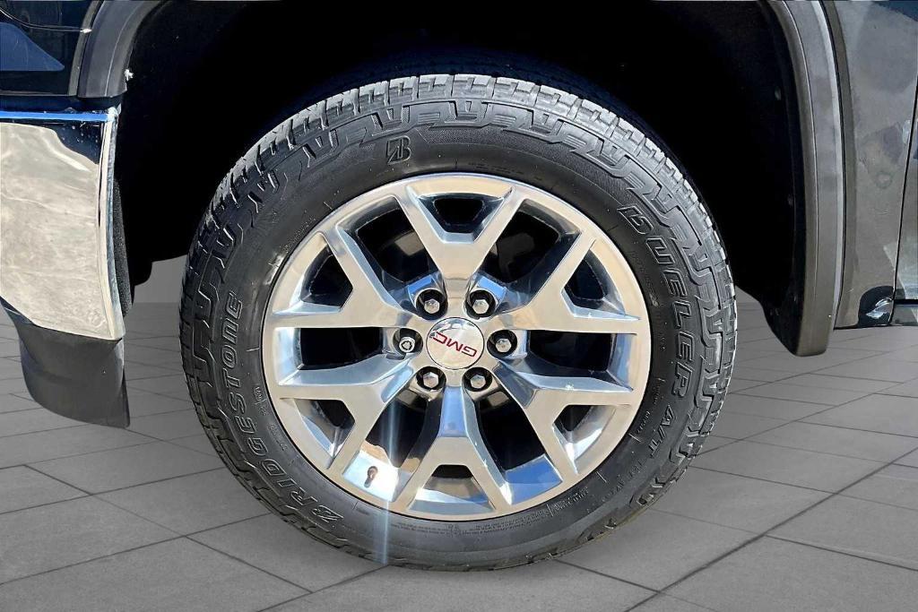 used 2017 GMC Sierra 1500 car, priced at $27,300