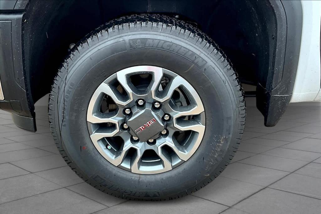 used 2024 GMC Sierra 2500 car, priced at $52,819