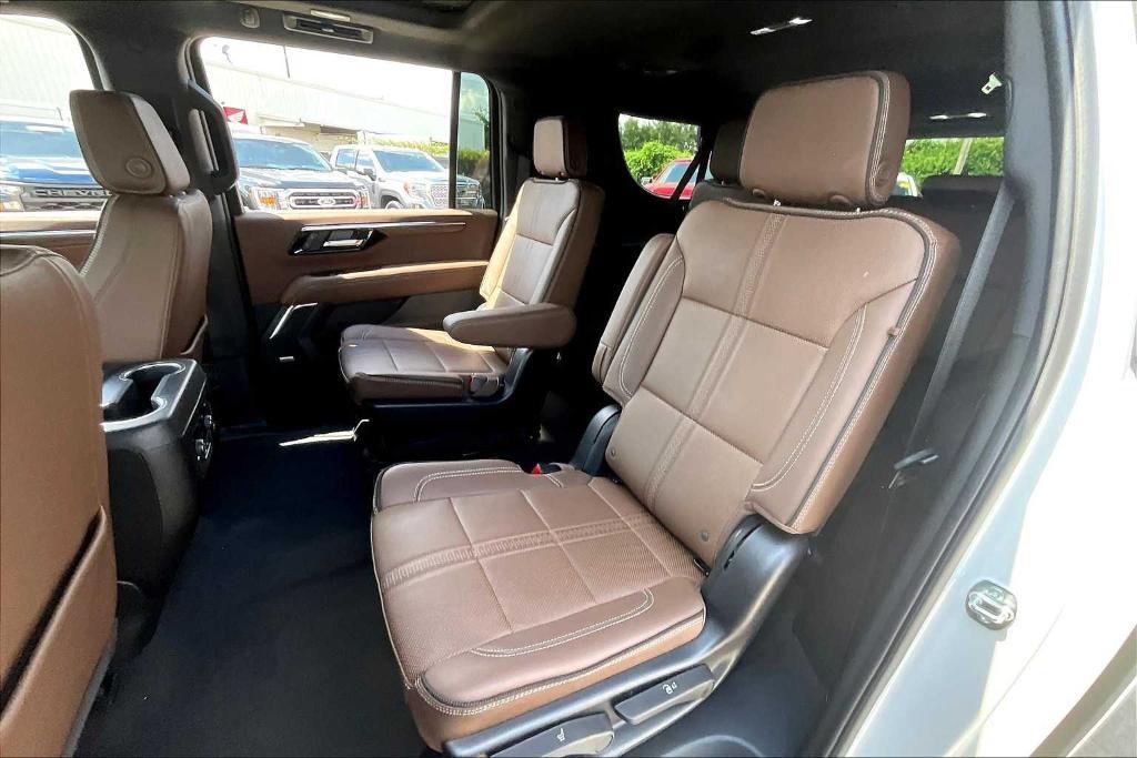 used 2025 Chevrolet Suburban car, priced at $84,998