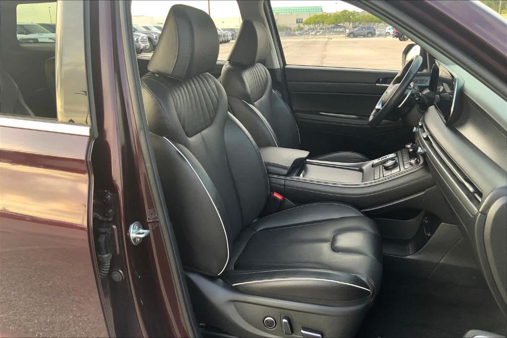 used 2024 Hyundai Palisade car, priced at $38,399