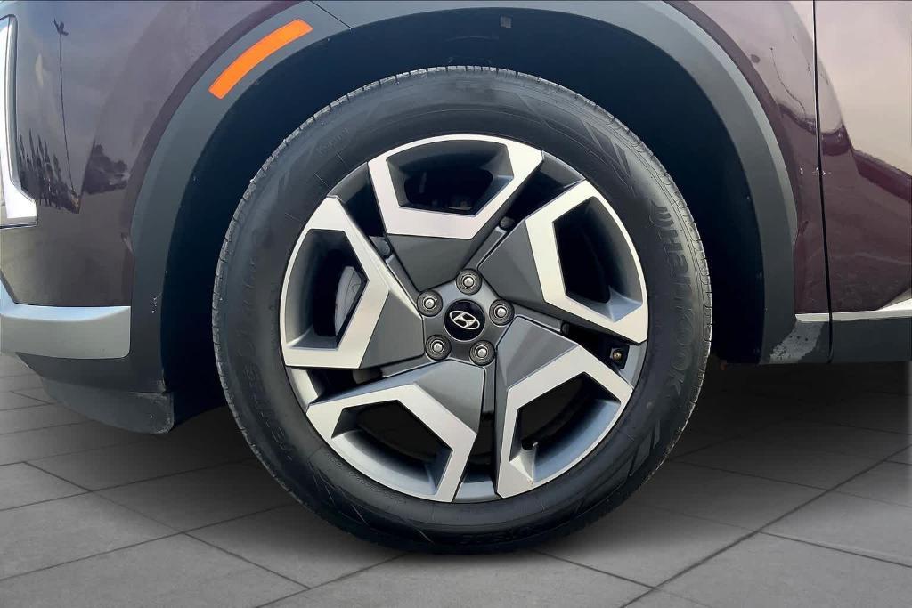 used 2024 Hyundai Palisade car, priced at $38,399