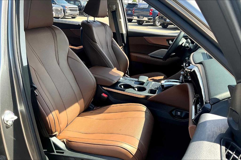 used 2024 Acura MDX car, priced at $42,595