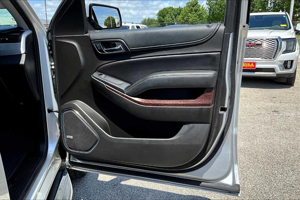 used 2017 GMC Yukon car, priced at $21,716