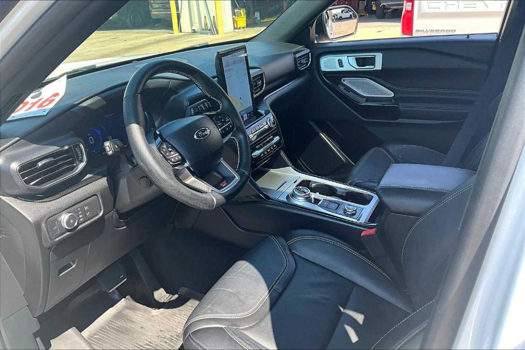 used 2021 Ford Explorer car, priced at $31,999