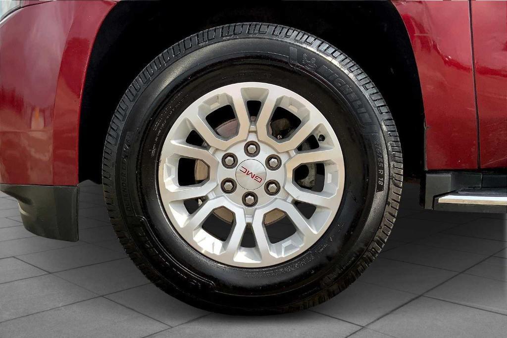 used 2017 GMC Yukon car, priced at $23,500