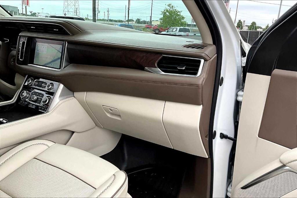 used 2023 GMC Yukon car, priced at $70,233