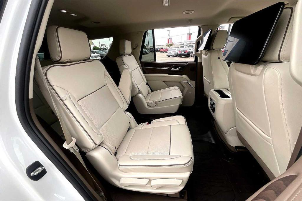 used 2023 GMC Yukon car, priced at $70,233