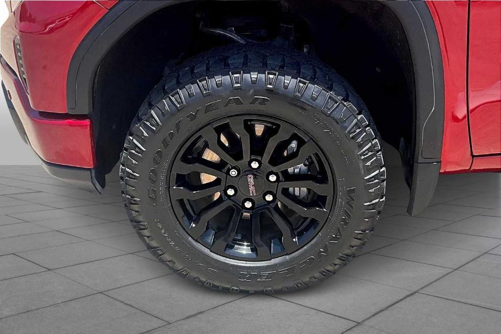 used 2022 GMC Sierra 1500 car, priced at $55,200