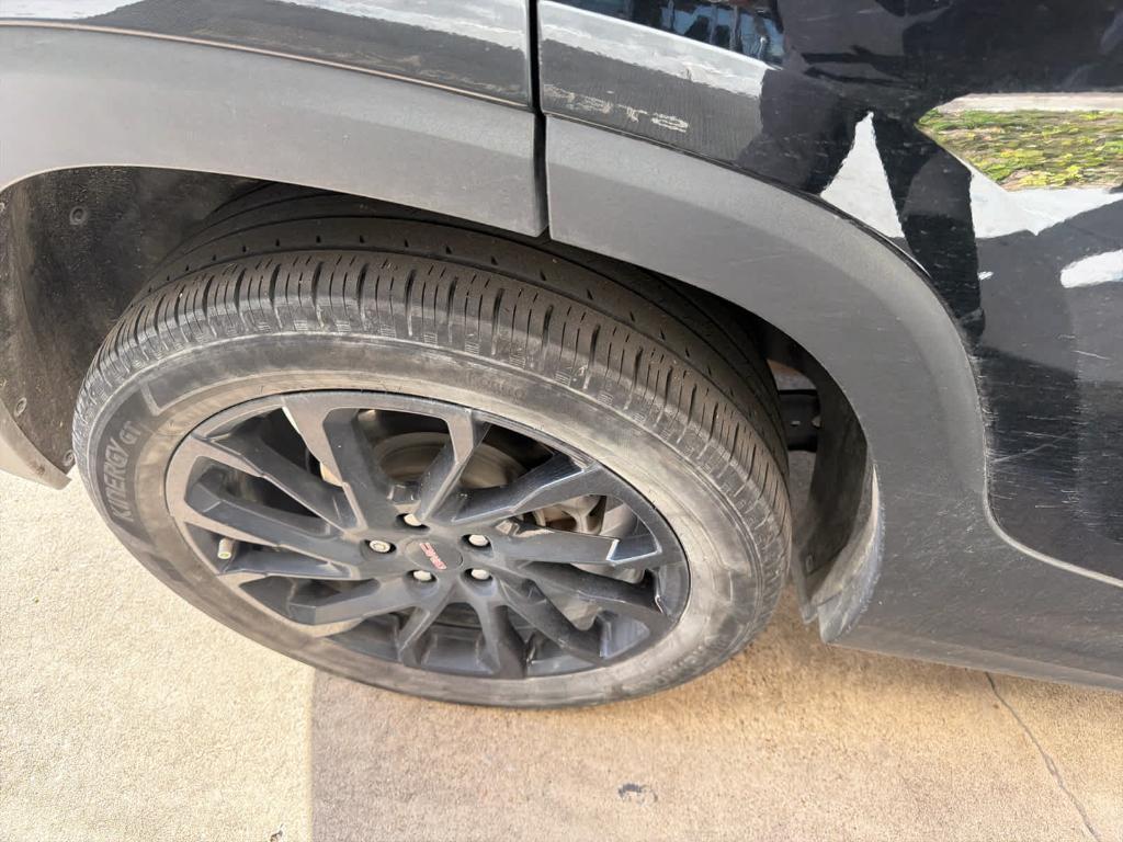 used 2023 GMC Terrain car, priced at $19,895