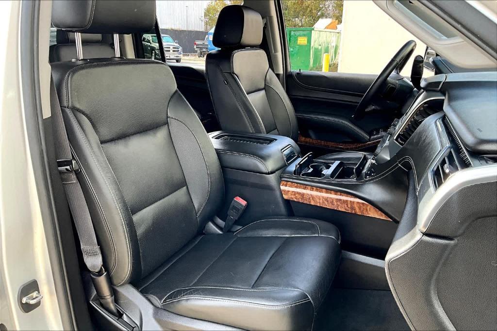 used 2019 Chevrolet Suburban car, priced at $28,300