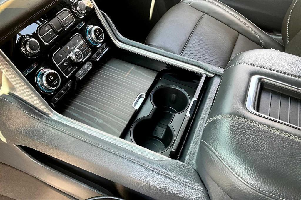 used 2021 GMC Yukon car, priced at $51,774