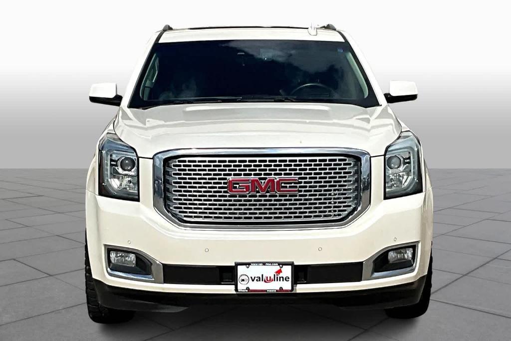 used 2015 GMC Yukon car, priced at $21,400