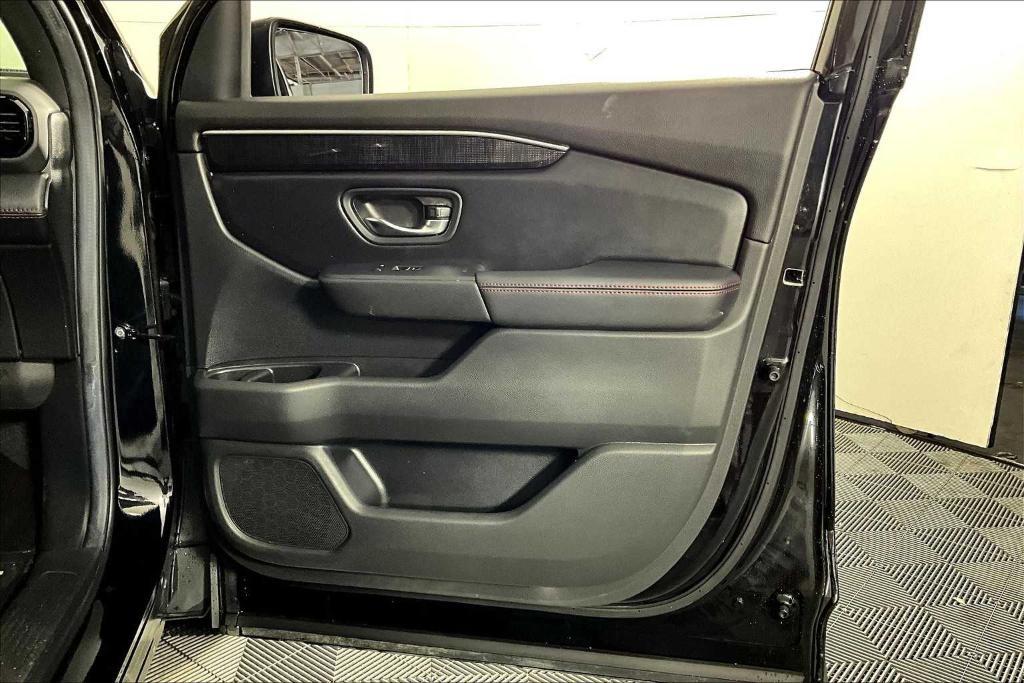 used 2025 Honda Pilot car, priced at $47,900