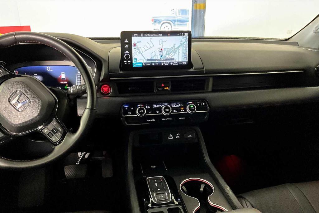used 2025 Honda Pilot car, priced at $47,900