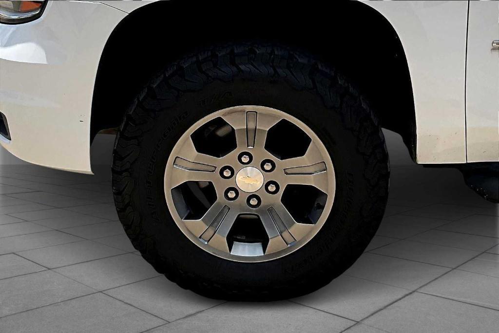 used 2019 Chevrolet Suburban car, priced at $25,995
