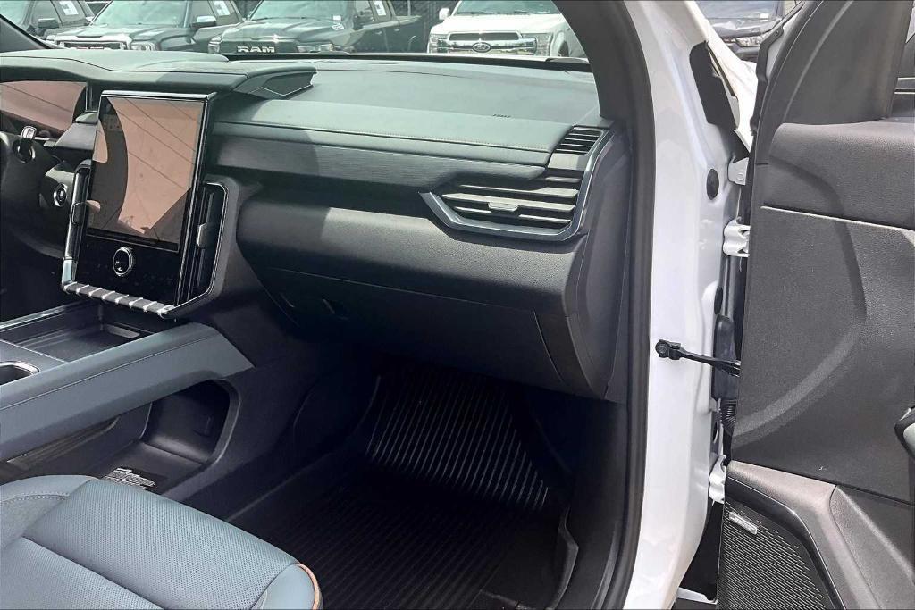 used 2024 GMC Acadia car, priced at $46,998