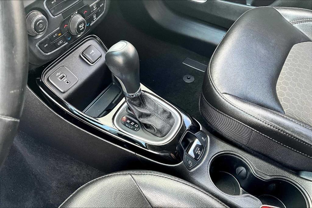 used 2020 Jeep Compass car, priced at $16,295