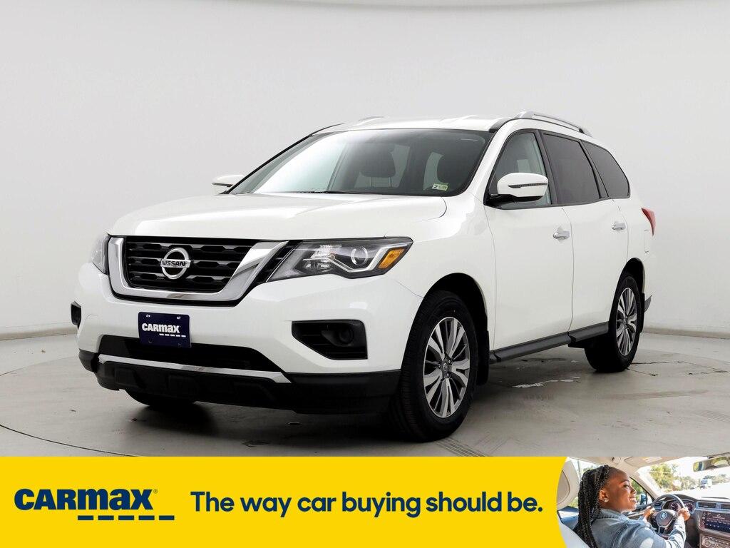 used 2020 Nissan Pathfinder car, priced at $22,998