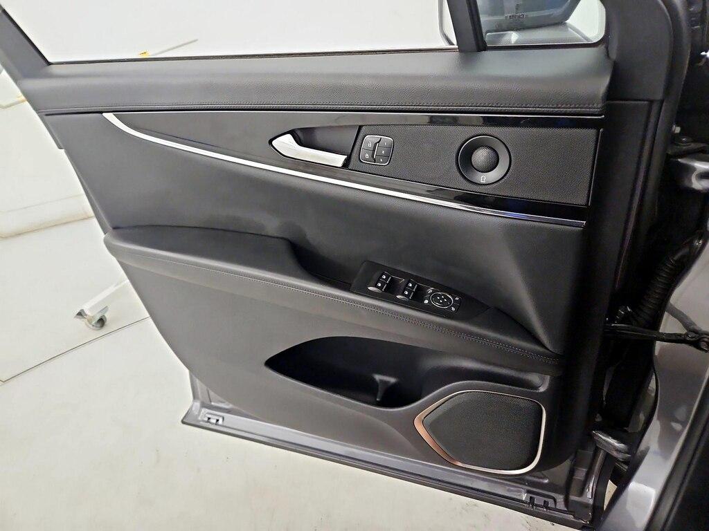 used 2021 Lincoln Nautilus car, priced at $31,998