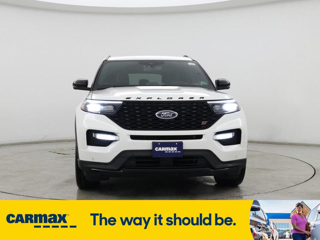 used 2022 Ford Explorer car, priced at $45,998