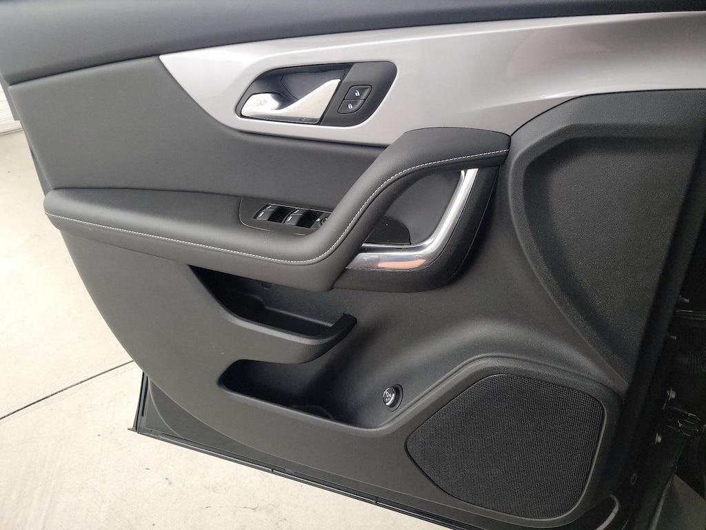 used 2023 Chevrolet Blazer car, priced at $32,998