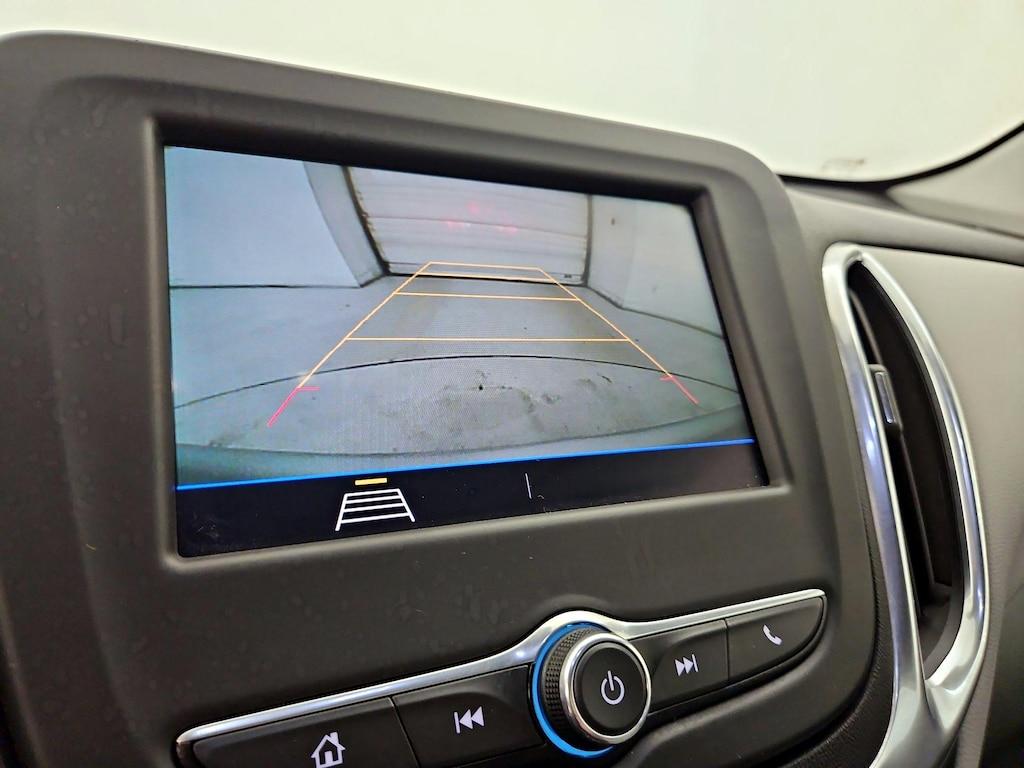 used 2021 Chevrolet Equinox car, priced at $18,998