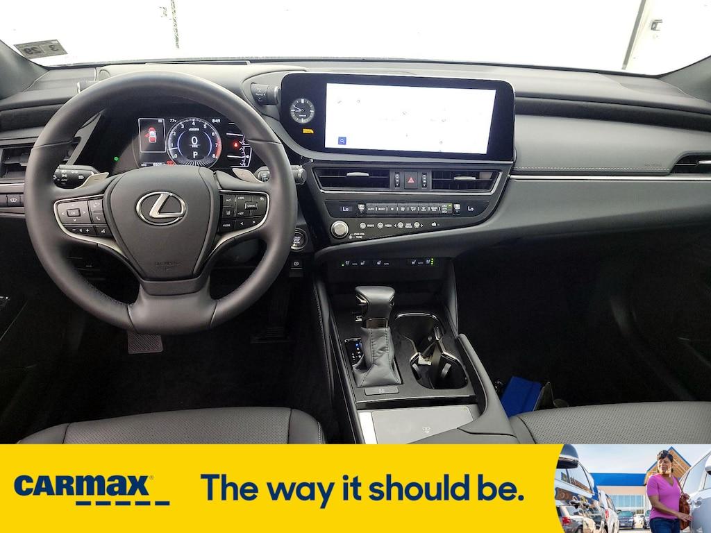 used 2024 Lexus ES 350 car, priced at $44,998