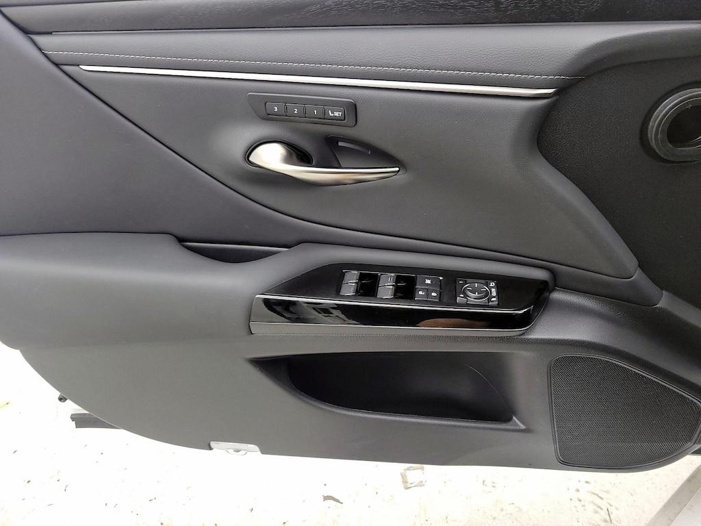 used 2024 Lexus ES 350 car, priced at $44,998