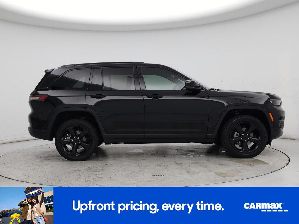 used 2025 Jeep Grand Cherokee car, priced at $39,998