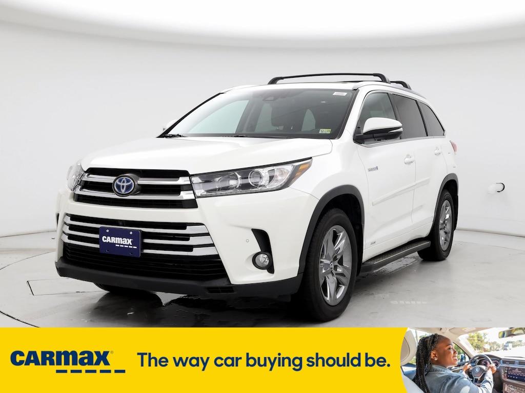 used 2017 Toyota Highlander Hybrid car, priced at $31,998