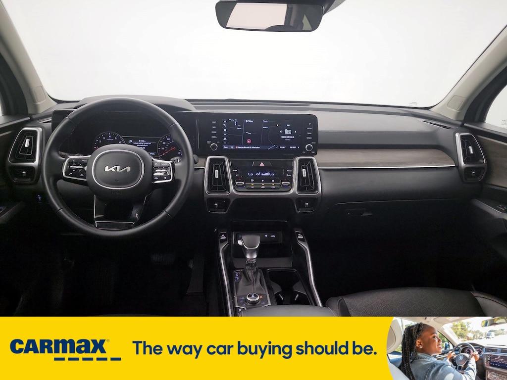 used 2023 Kia Sorento car, priced at $36,998