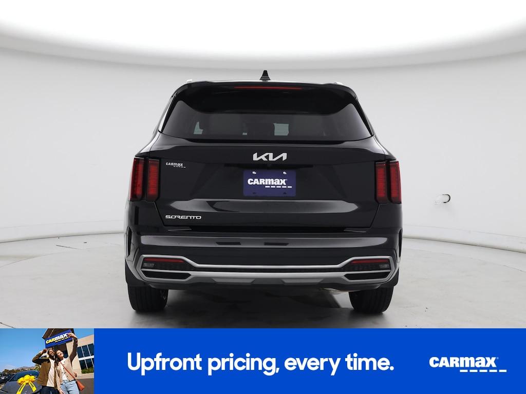 used 2023 Kia Sorento car, priced at $27,998