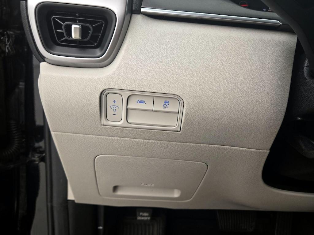 used 2023 Kia Sorento car, priced at $27,998