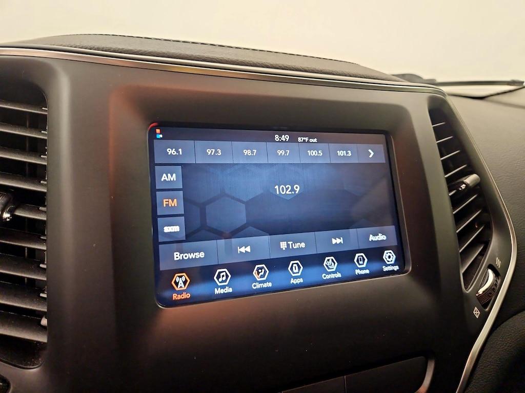 used 2020 Jeep Cherokee car, priced at $18,998