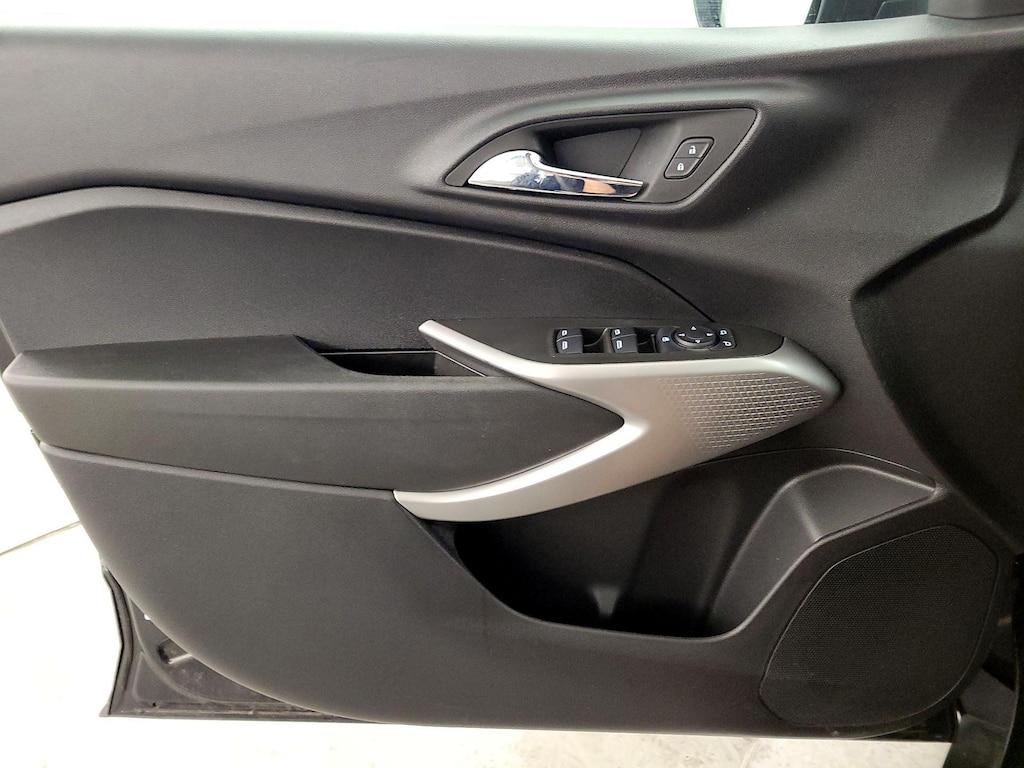 used 2024 Chevrolet Trax car, priced at $23,998