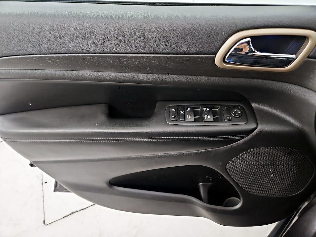 used 2016 Jeep Grand Cherokee car, priced at $14,998