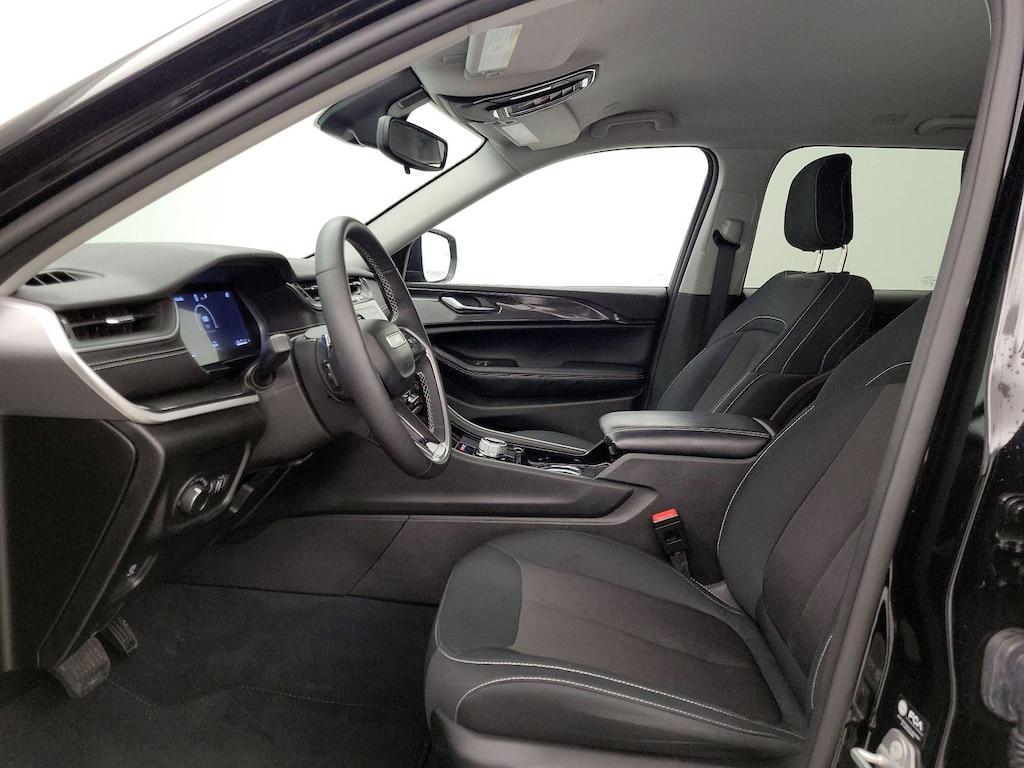 used 2023 Jeep Grand Cherokee car, priced at $31,998