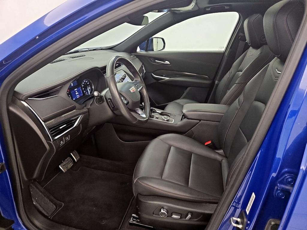 used 2021 Cadillac XT4 car, priced at $26,998