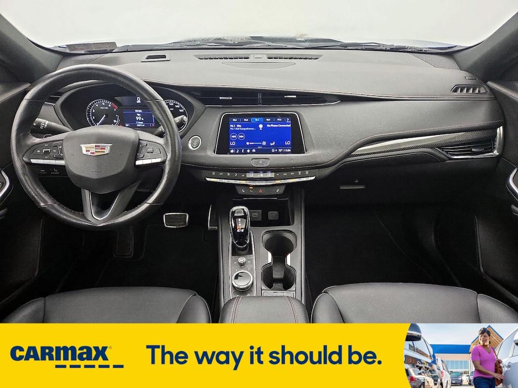 used 2021 Cadillac XT4 car, priced at $26,998