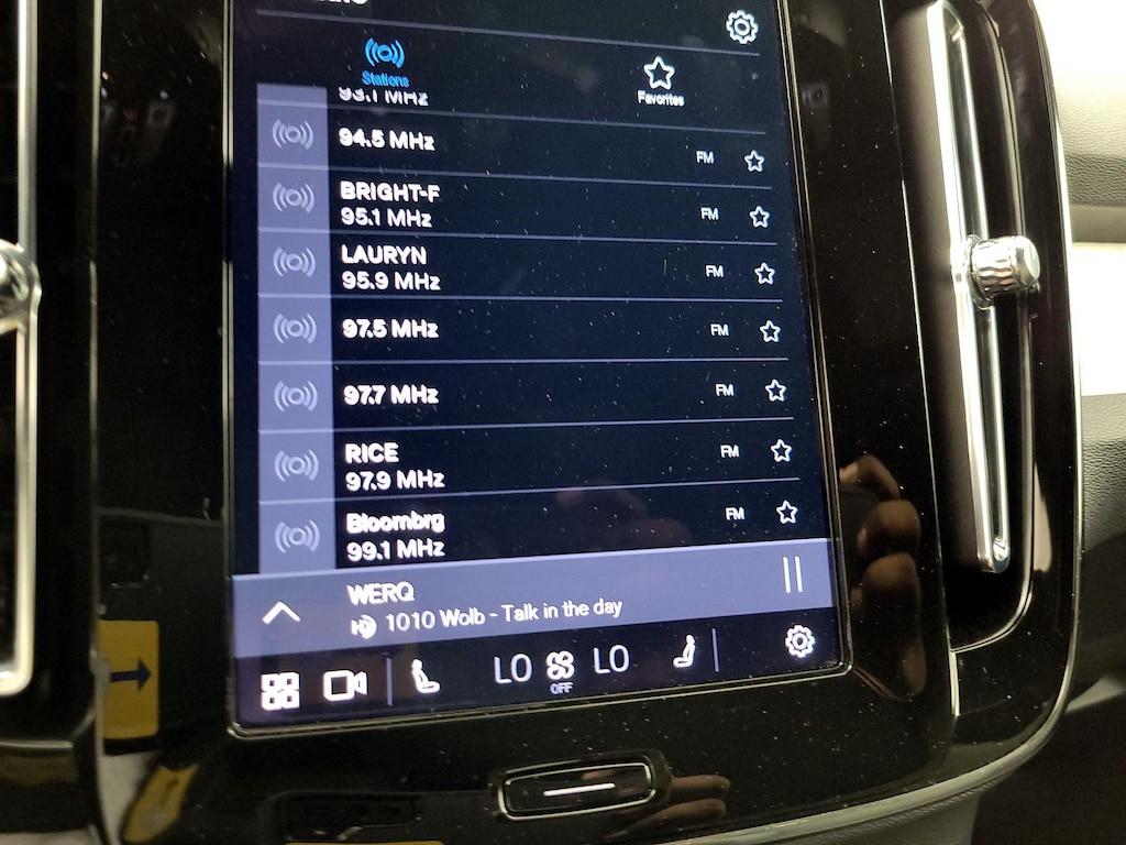used 2024 Volvo XC40 car, priced at $32,998