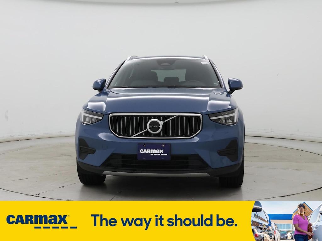 used 2024 Volvo XC40 car, priced at $32,998
