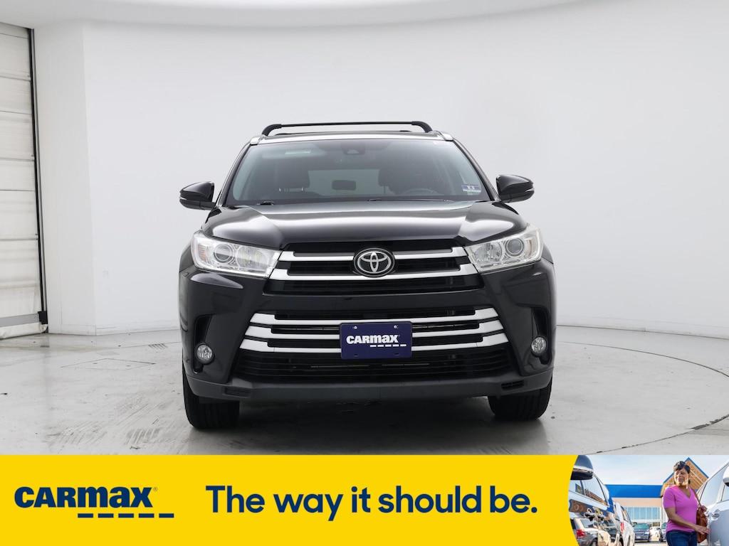 used 2019 Toyota Highlander car, priced at $31,998