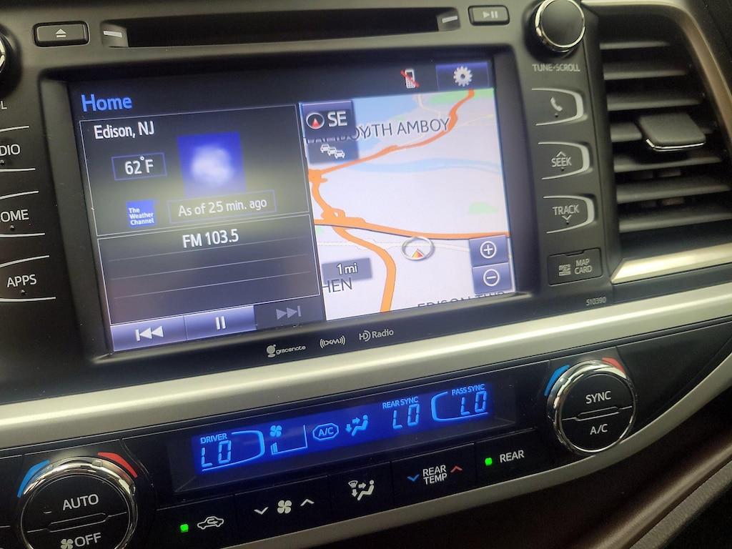 used 2019 Toyota Highlander car, priced at $31,998