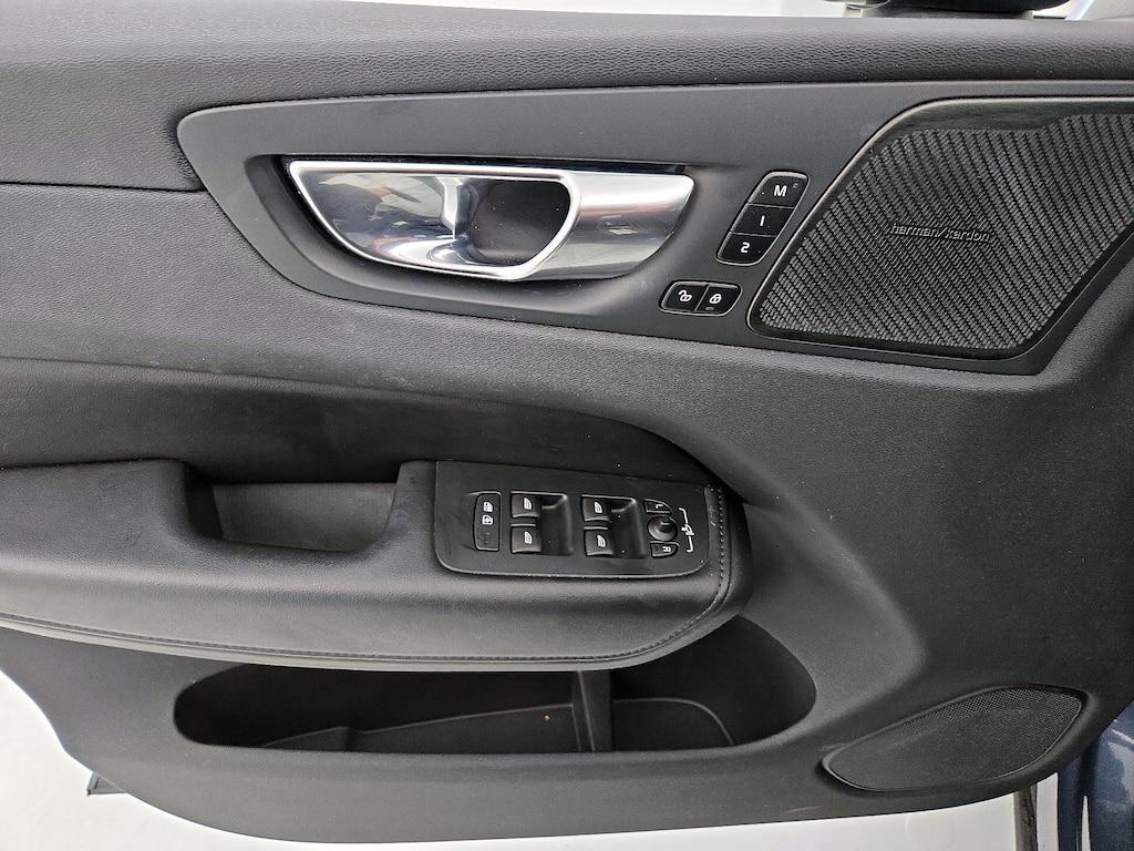 used 2023 Volvo XC60 car, priced at $30,998