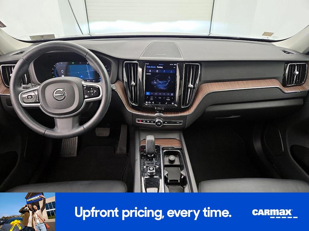 used 2023 Volvo XC60 car, priced at $30,998