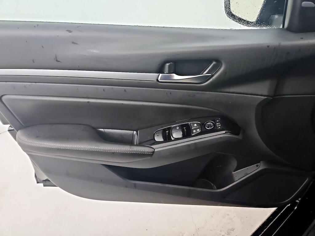 used 2023 Nissan Altima car, priced at $19,998