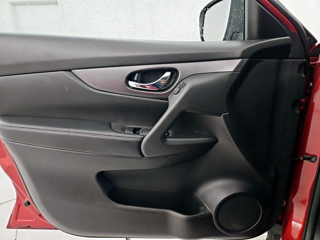 used 2016 Nissan Rogue car, priced at $15,998