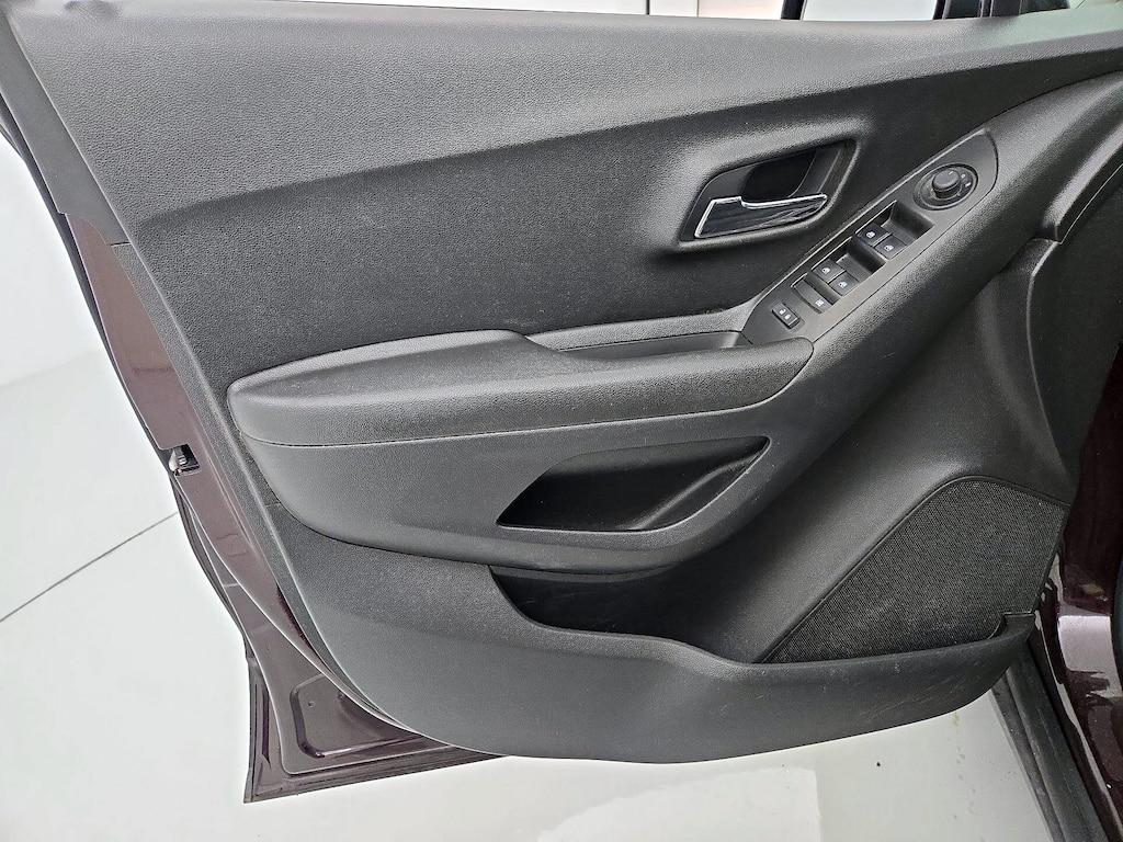 used 2020 Chevrolet Trax car, priced at $15,998