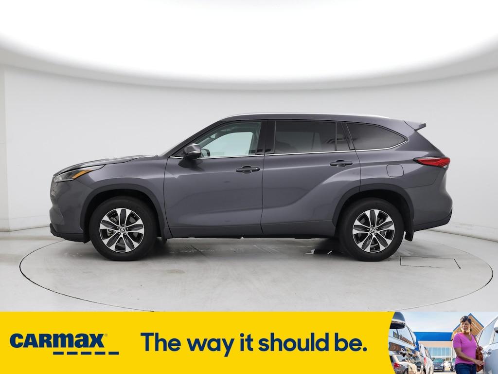 used 2021 Toyota Highlander car, priced at $28,998